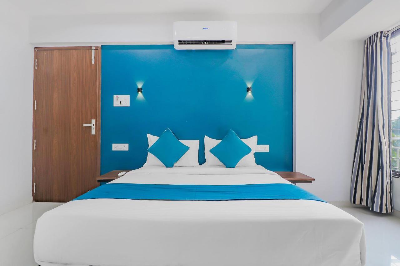 Oyo Silverkey 76245 Tcs Hinjewadi Ii Pune