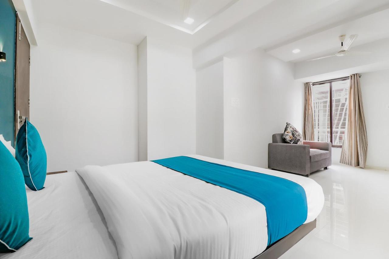 Oyo Silverkey 76245 Tcs Hinjewadi Ii Hotel 3*
