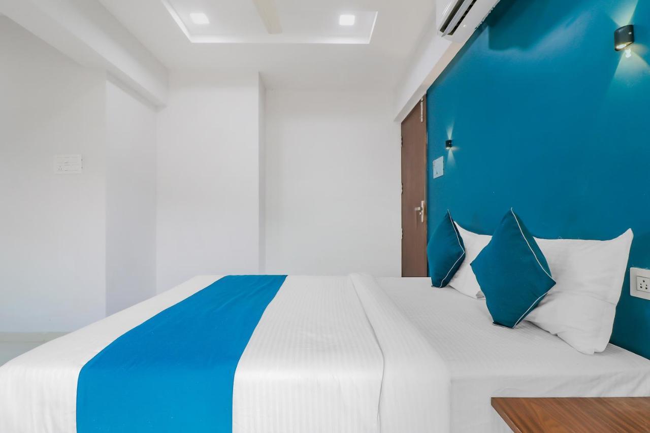 Oyo Silverkey 76245 Tcs Hinjewadi Ii Hotel Pune